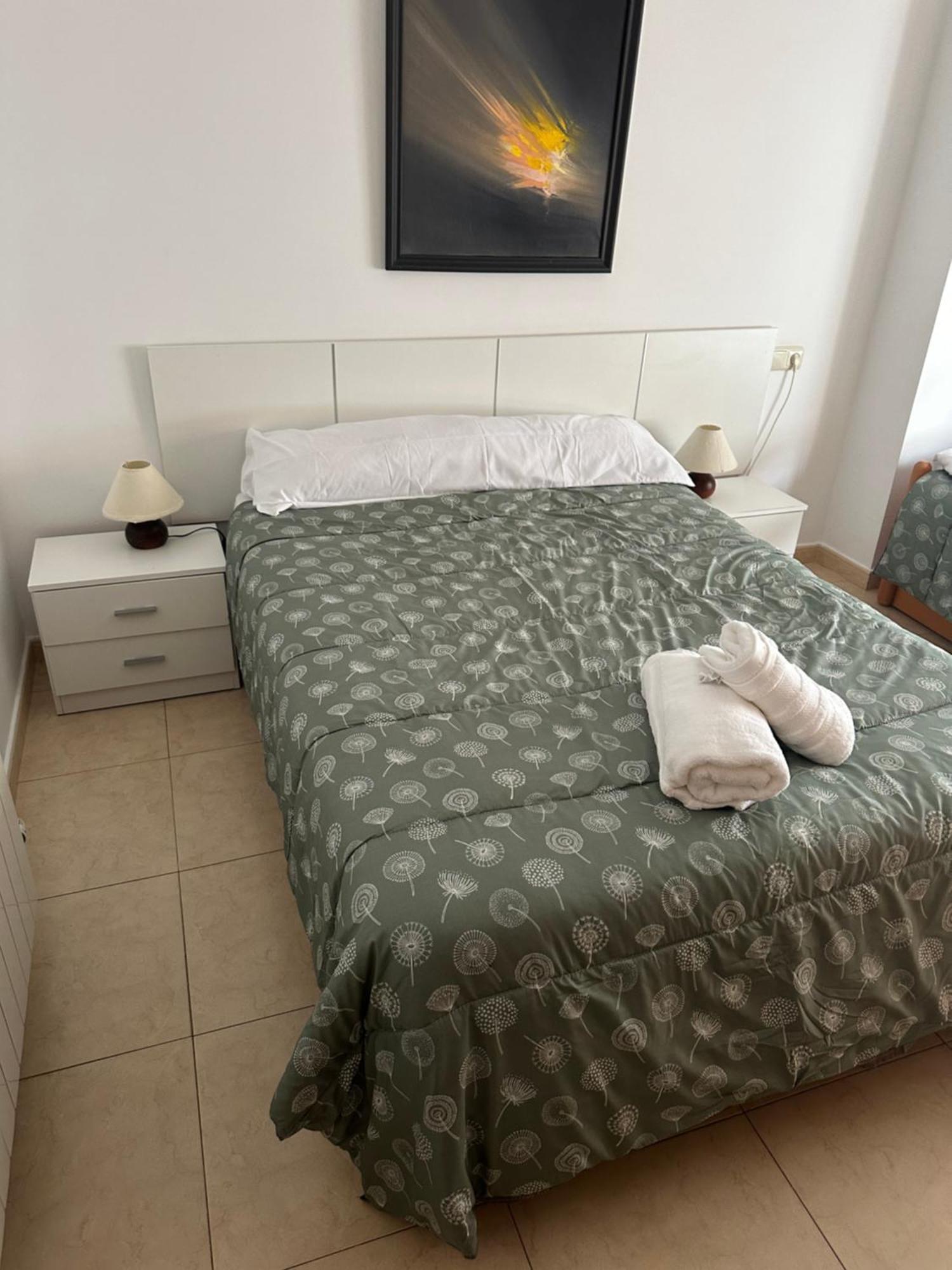 Apartamentos L'Aínsa Exterior photo
